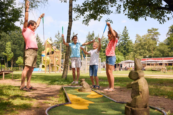 RCN de Jagerstee: Minigolf met het gezin