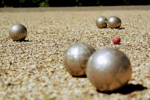 Jeu de boules op de camping