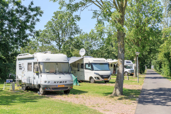 Camperplaatsen 